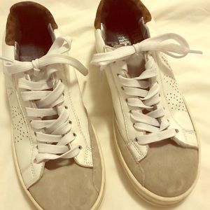 P448 Sneakers with leopard print accent